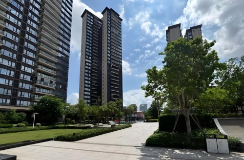 新世紀(jì)頤龍軒